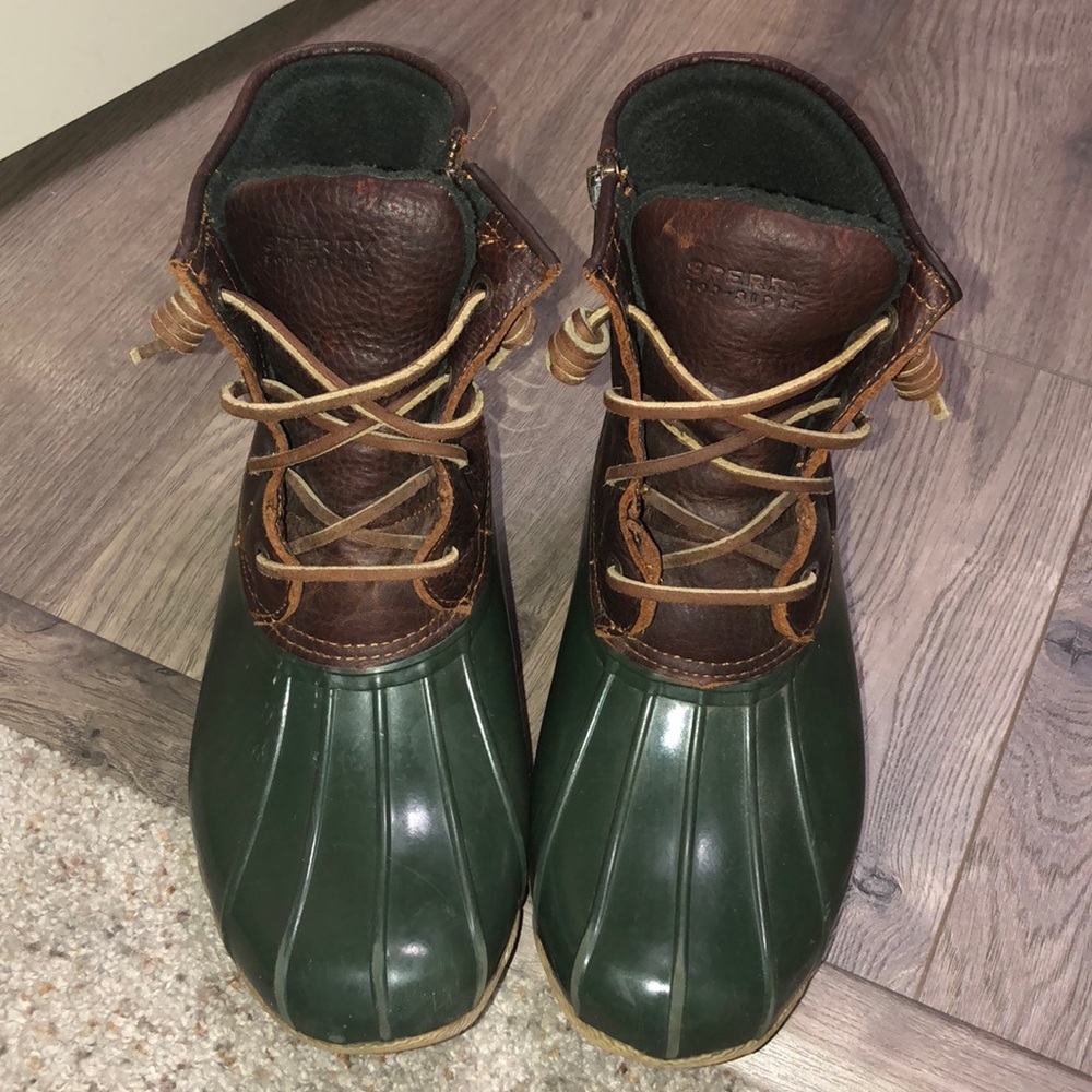 Sperry top siders